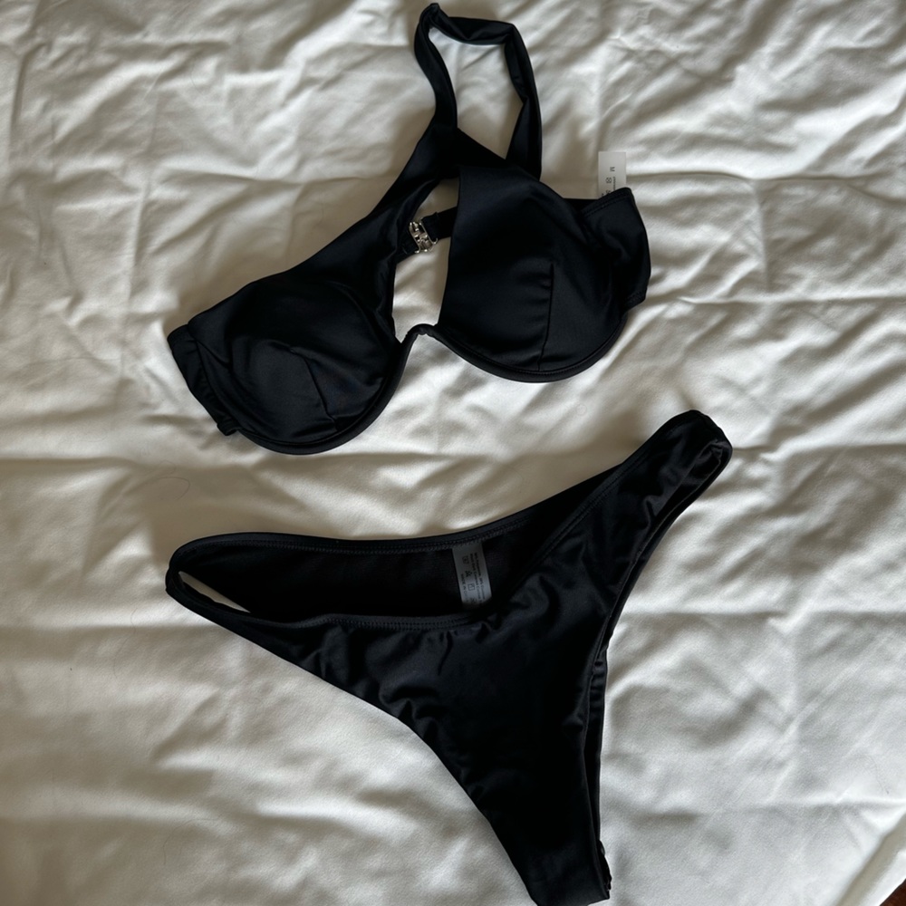 Brand new sz m SHEIN swimsuit